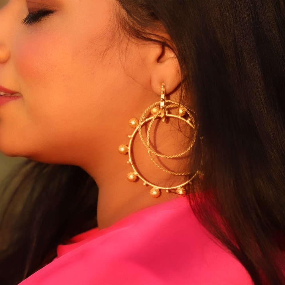 BRAND NEW Statement Golden earrings - Gold hoop dangle earrings for Women